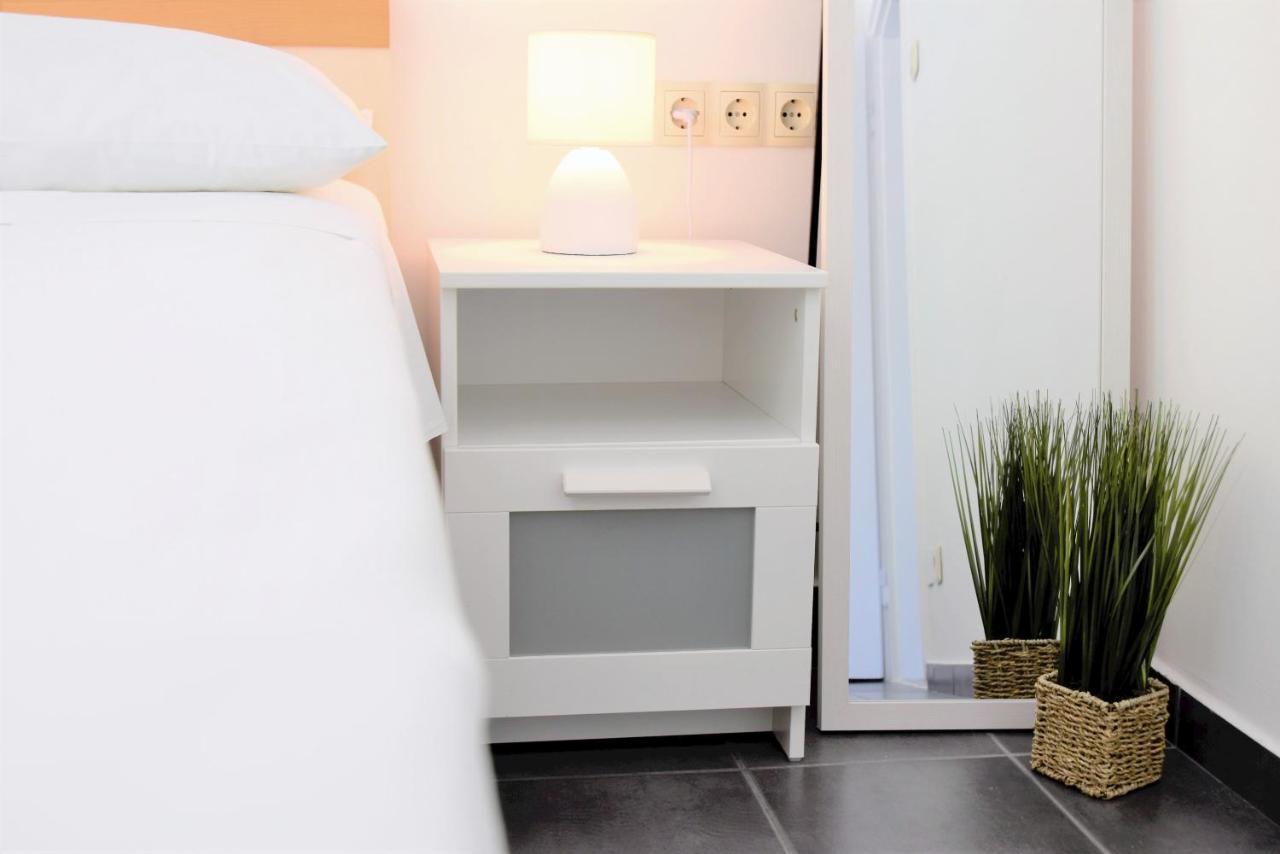 Rab City Apartment Greeny Rab Town Buitenkant foto
